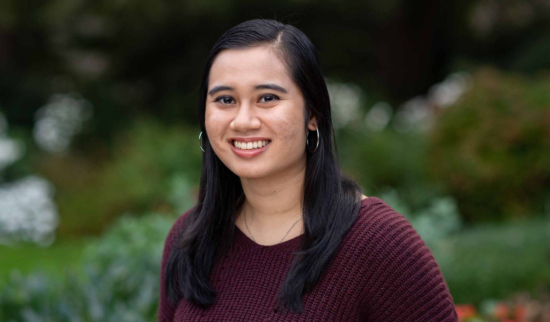 Senior Aneesha Manocha receives Kanders Churchill Scholarship for